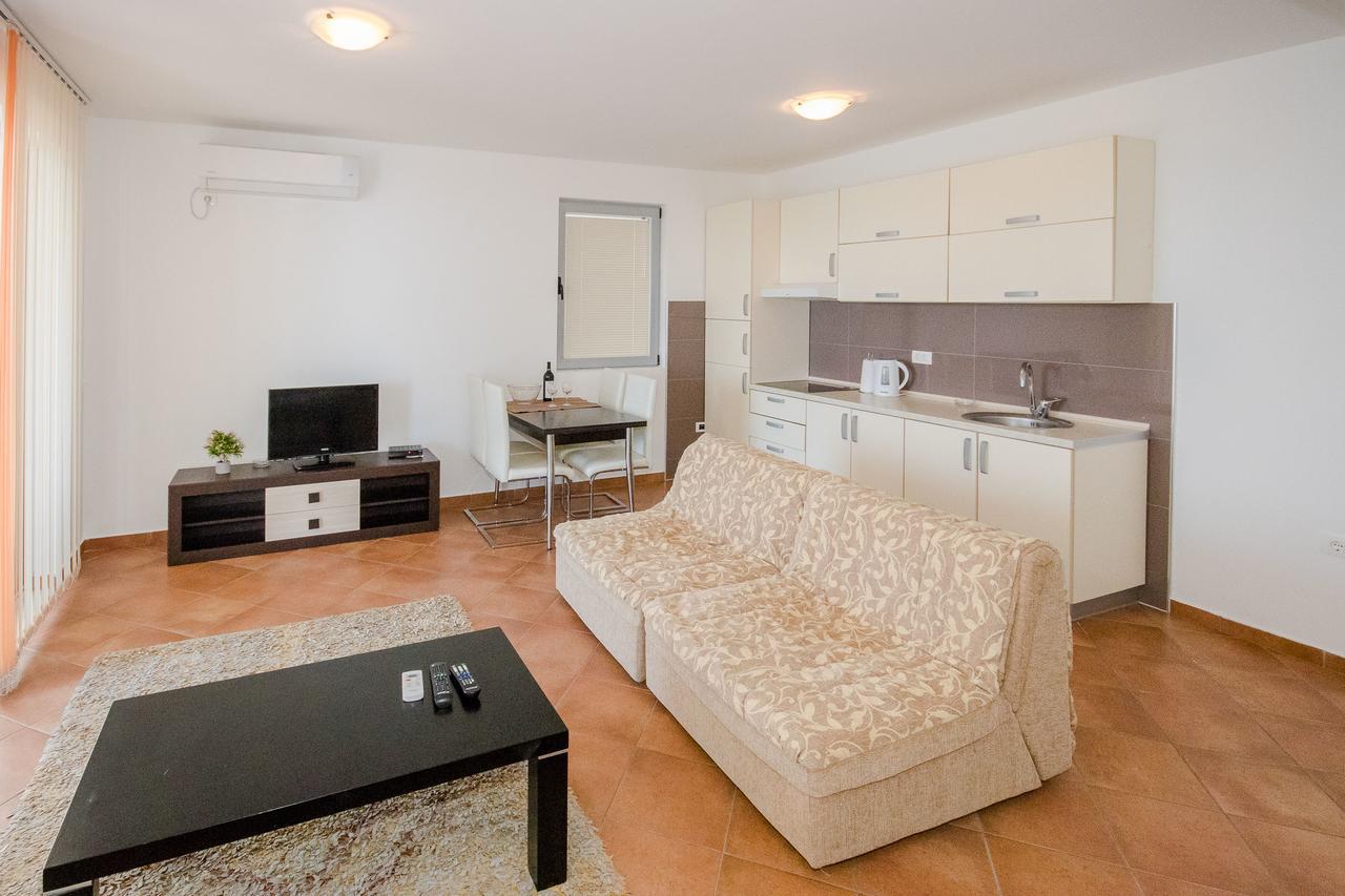 Apartments Palma Dobra Voda Eksteriør bilde